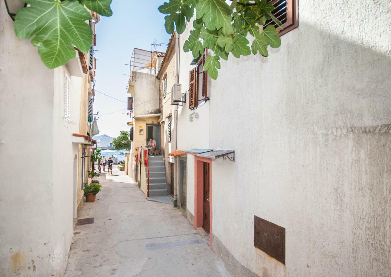 Studio Marin Baška Exterior foto